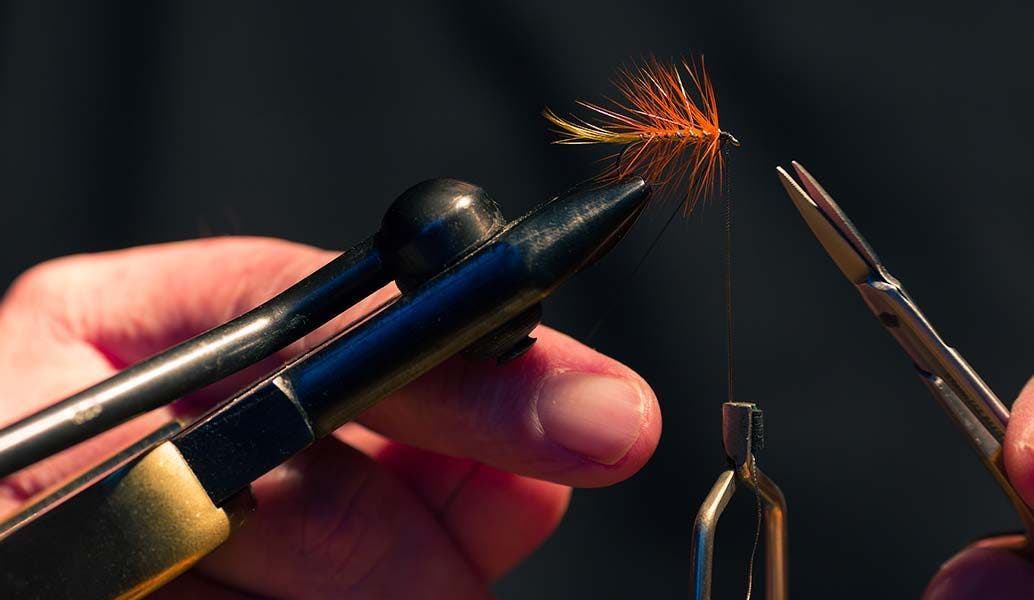 THE ART OF FLY TYING