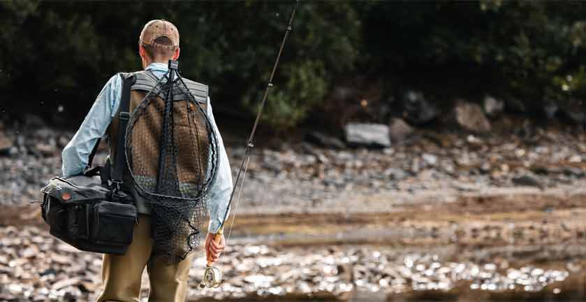 SNOWBEE RANGER FOLDING FISHING NET IN ACTION