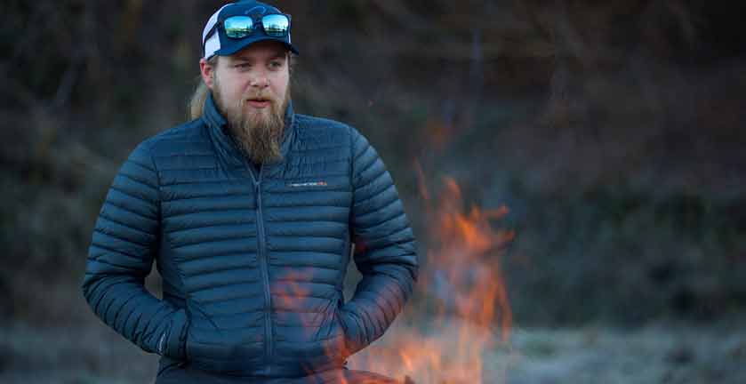 MACKENZIE ATLAS GRAPHENE INSULATED QUILTED JACKET - IN ACTION